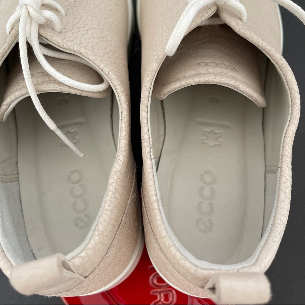 Ecco Gillian Tie Lace Up Sneakers, Size 9.5 - Picture 11 of 13